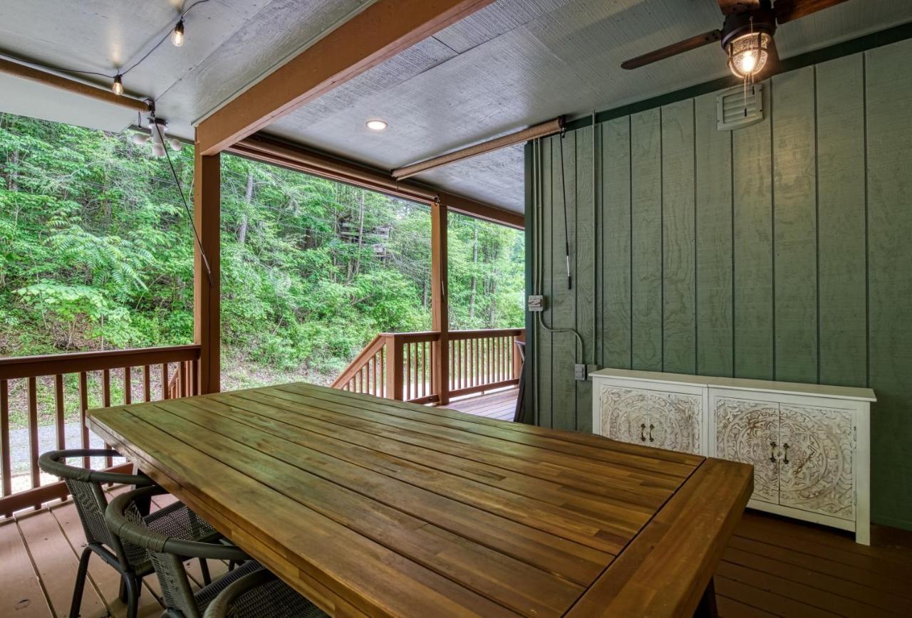 Great Location - Hot Tub - Dog Friendly Villa Sevierville Kültér fotó