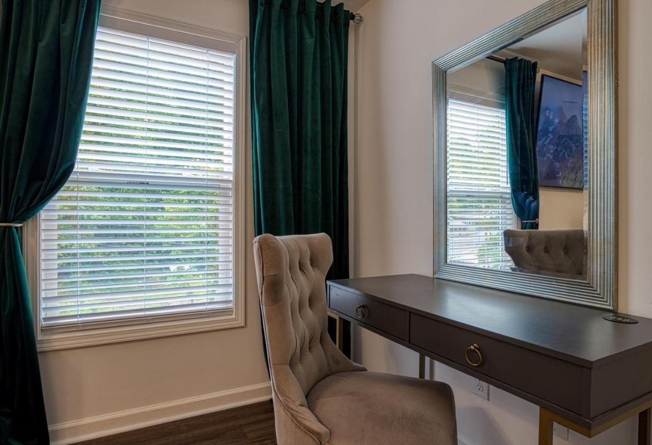 Great Location - Hot Tub - Dog Friendly Villa Sevierville Kültér fotó